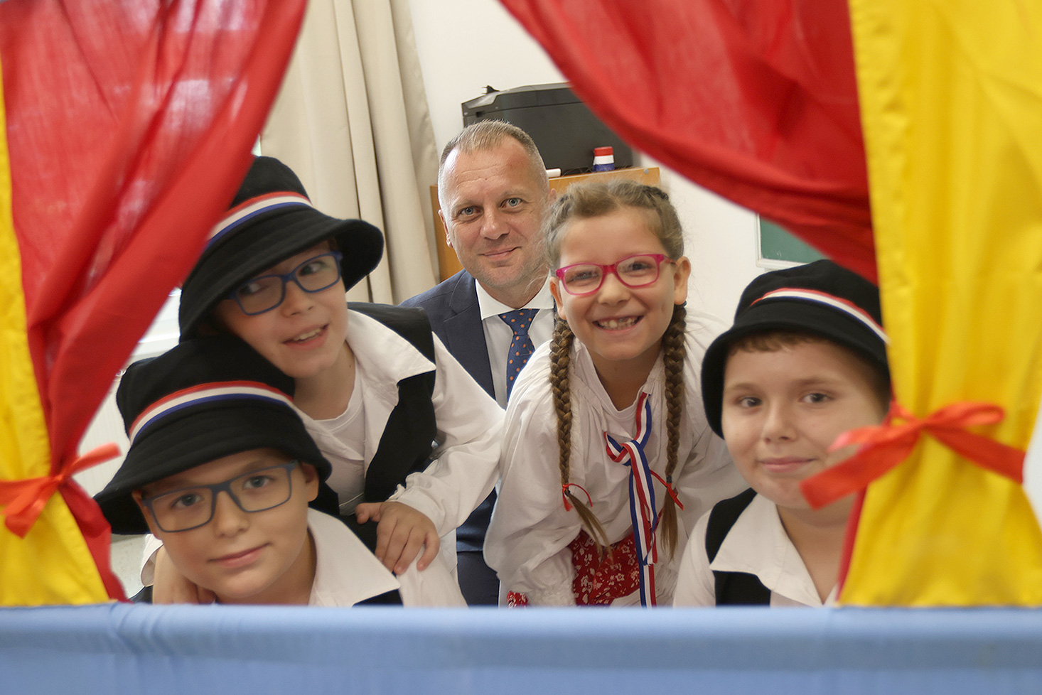oksssrugljaca-skola-88